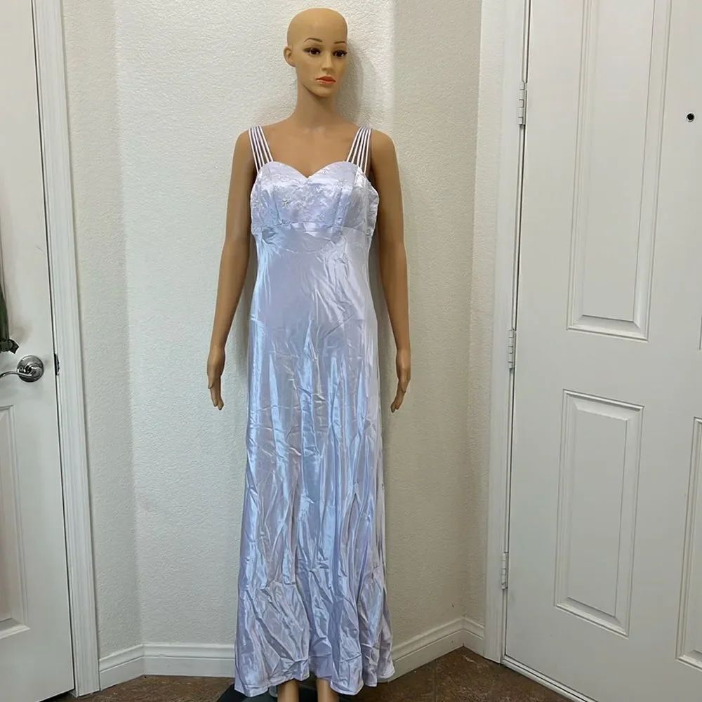 All That Jazz Dress Sz 9/10 Sequins Embroidered Spaghetti Straps Lavender Lilac